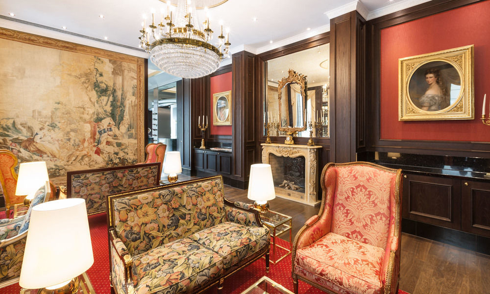 Living Hotel An Der Oper Вена Экстерьер фото