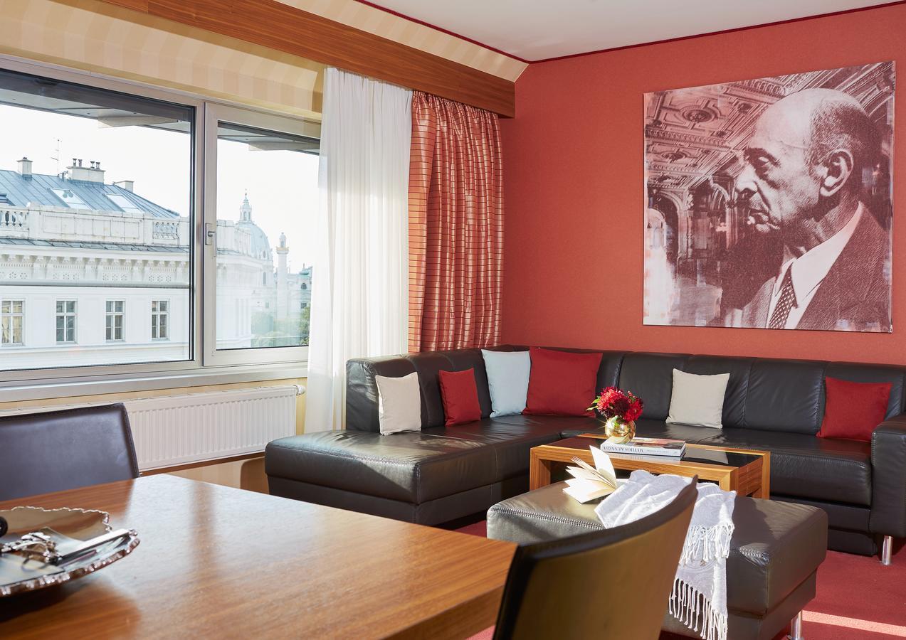 Living Hotel An Der Oper Вена Экстерьер фото